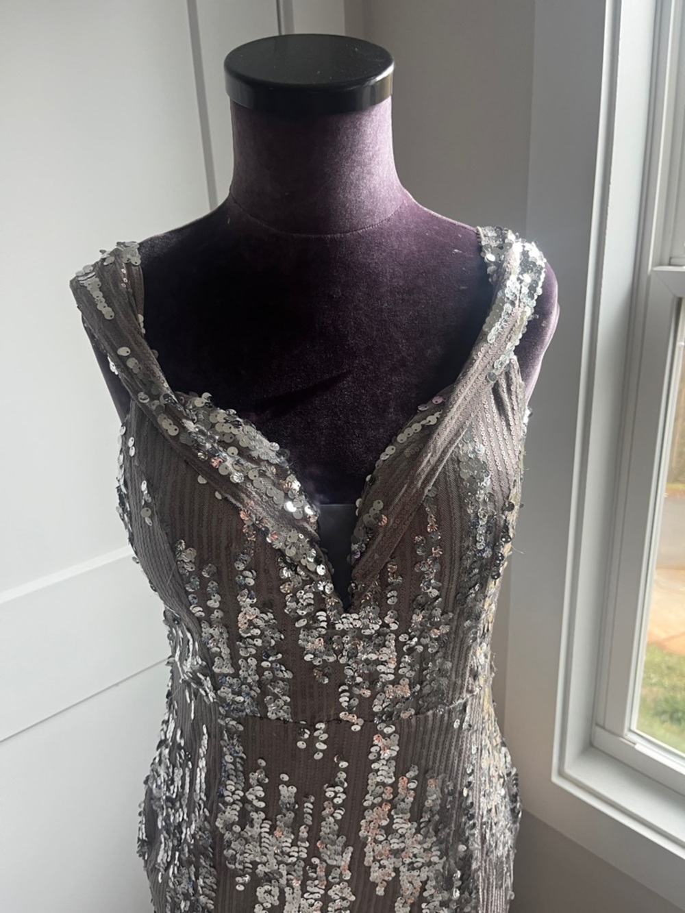 Sequin-Embellished dress in Silver-Grey